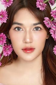 Hanisah Halim as Ratna in Bangsal Isolasi 2024