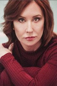Olga Tsirsen as Aglaya in Icaria 
