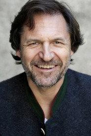 Winfried Frey as Richard Harpfinger in Zeit der Fische 2005