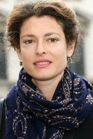 Ginevra Elkann as Self in Marina Cicogna - La vita e tutto il resto 2021