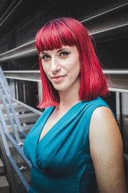 Zoe Blyau as Zoe Bizoe in Han Solo: De Lijst 2024