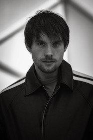 Florian Kosin as Lou in AGREGA 2025