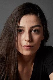 Tuğçe Yolcu as Şeyma in Fractured 2020