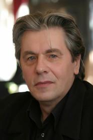 Otto Clemens as Poručnik fregate in Cattaro Mutiny 1980