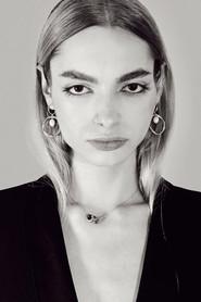 Alicia Bravo as La Amada in Cowboy de Ojitos Tristes 