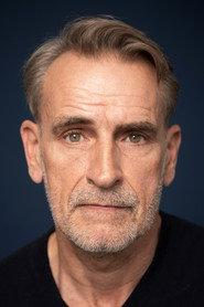Jean-Michel Marnet as Eli in Chapelle 2024