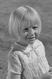 Geneviève Cadix as la petite fille in Boudu Saved from Drowning 1932
