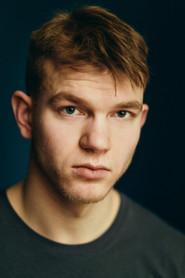 Ian Bjorn as Theo in Dorians 2025
