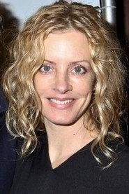 Beth Skipp as Amber in Ten Tricks 2022