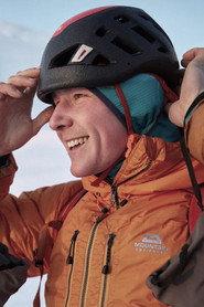 Matthew Glenn as Self in The Northeast Pillar Of Tengkangpoche 2022