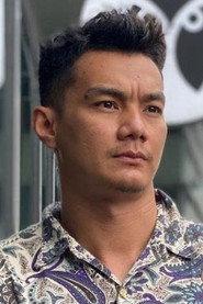Agung Saga as Panci Tengkorak in Kacaunya Dunia Persilatan 2015