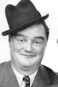 F. Chase Taylor as Colonel Lemuel Q. Stoopnagle in The Inventors 1934