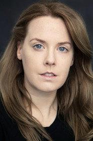Rebecca Hickey as Emma in La Tumba 2022
