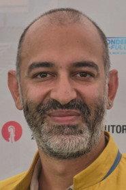 Arash Naimian as Behzad in Boomerang 2024