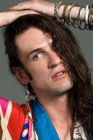 Dudu Bertholini as Himself in Tie and Red Nail 2014