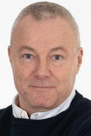 Lars Bendix as Kioskmand in Happy Pills 2022