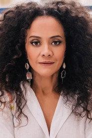 Aline Borges as Dona Irinéia in Deixar a Vida Me Levar 2027