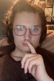 liam kirk as Weirdo in A Worthless Life 2023