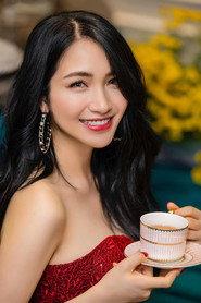 Hòa Minzy as Hạnh in Voodoo Doll 2017