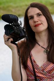 Alexandra Hidalgo as Herself in Teta 2017