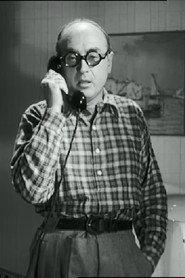 Roger Puylagarde as Barovski in Jonny, haute-couture 1935