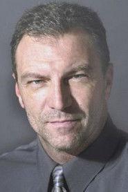 Steven Maines as Policeman in Mind Games 1996