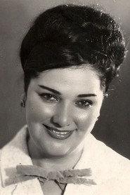 Najiba Malikova as Khadija in Fatali Khan 1947