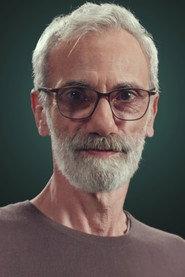 Roberto Mallet as Fausto in Oficina do Diabo 2025