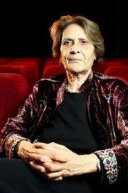 Giovanna Gagliardo as Narrator in Bellissime 2004