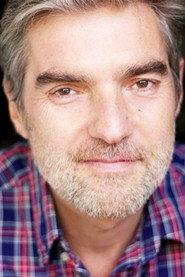 Laurent Suire as L'architecte in C'est la vie, camarade! 2005