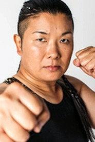 Mizuki Endō as Aiger in Sakura Hirota Produce Leave Maternity 2015