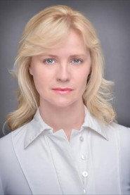 Ana Sofrenović as in Signs 1995