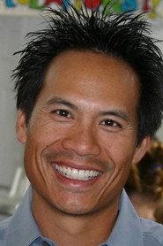 Ray Chang as Sean in Flow 1996