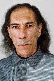Sergio Cavero Egusquiza as Le patient dans le camion in The Night Doctor 2021