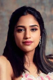 Siri Ravikumar as Prerana in Swathi Mutthina Male Haniye 2023