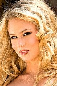 Sophia Lynn as Chris in Sexual Heat 2007