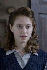 Mira Maludzińska as Bibiana in The Innocents 2016