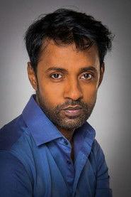Lakshantha Abenayake as Apu in Paris Follies 2014
