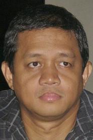 Sastha Sunu as The Flirty Man 2 in Eliana, Eliana 2002