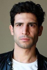 Lionel Cecilio as Martin Da Silva in Le Bonheur des Dupré 2011