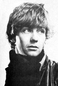 Gerry Sundquist as Gerry Pearson in The Music Machine 1979
