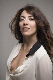 Stella Gasparri as Rita in Chi nasce tondo... 2008