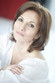 Nathalie Spitzer as in Happy as a Cat 2020