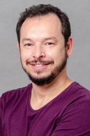 Rodrigo Lacerda as Rick in Suspiros 2026