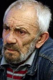 Valeriy Bassel as  in Golden Shoes 1981