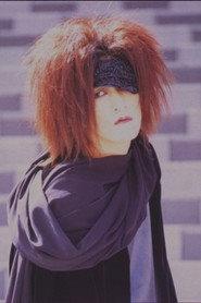 Tusk as Holth in Seth et Holth 1993