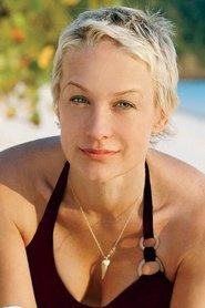 Nancy Frey-Jarecki as Sarah Boorg in Kingpin 1996