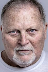 Thomas Kirk as Far in Trold 2013