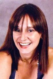 Luciene Martes as Lúcia in The Grotto 2020