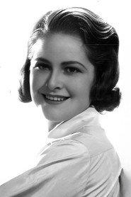 Gloria Brewster as Housewife in Ditto 1937